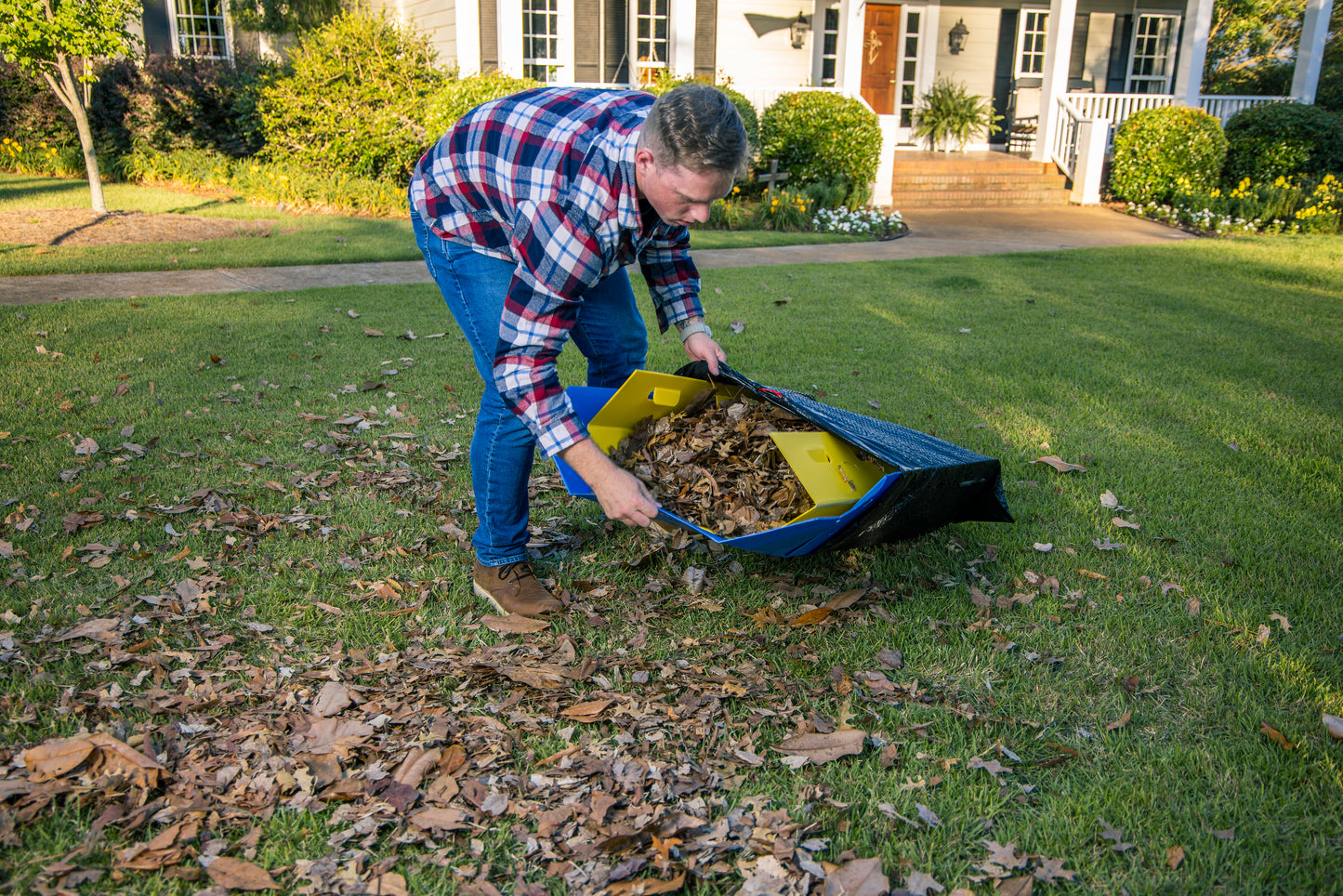Leaf Easy Chute & Scoop Combo
